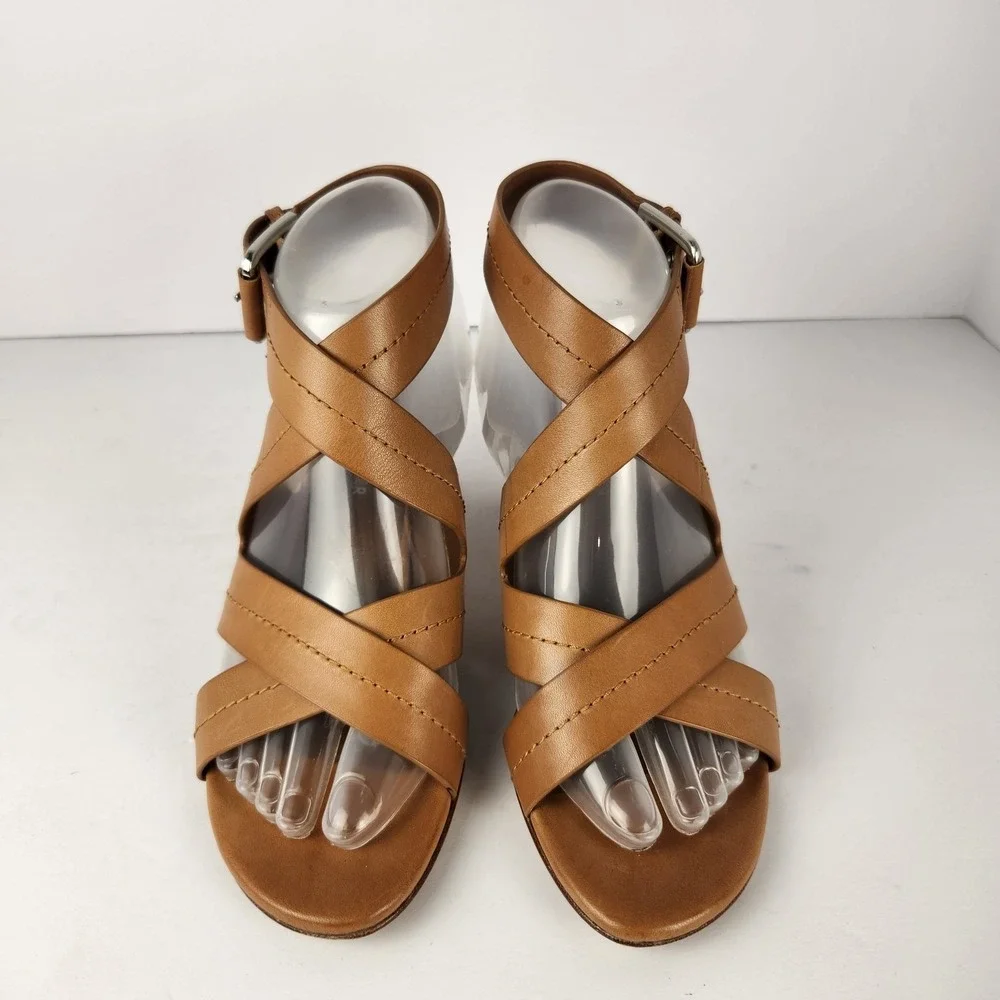 Donald J Pliner Kamele Strappy Elegant Dressy Heel Sandals Light Brown Size 6.5M